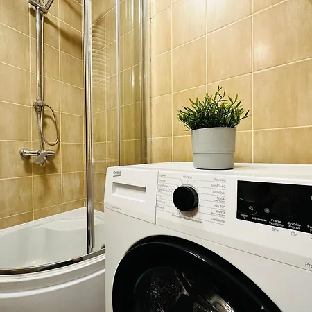Mieszkanie Przy Wyspianskiego Apartman *